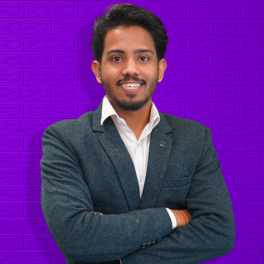 A professional portrait from the Reazh brand collection